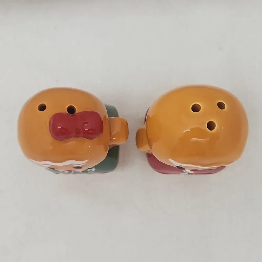 Salt and Pepper Shakers Gingerbread Couple Ceramic CTW Home Collection Holiday